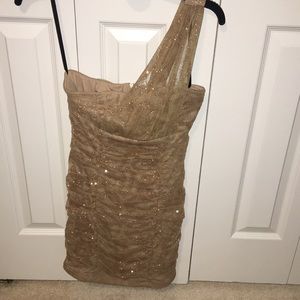 sparkly gold dress
